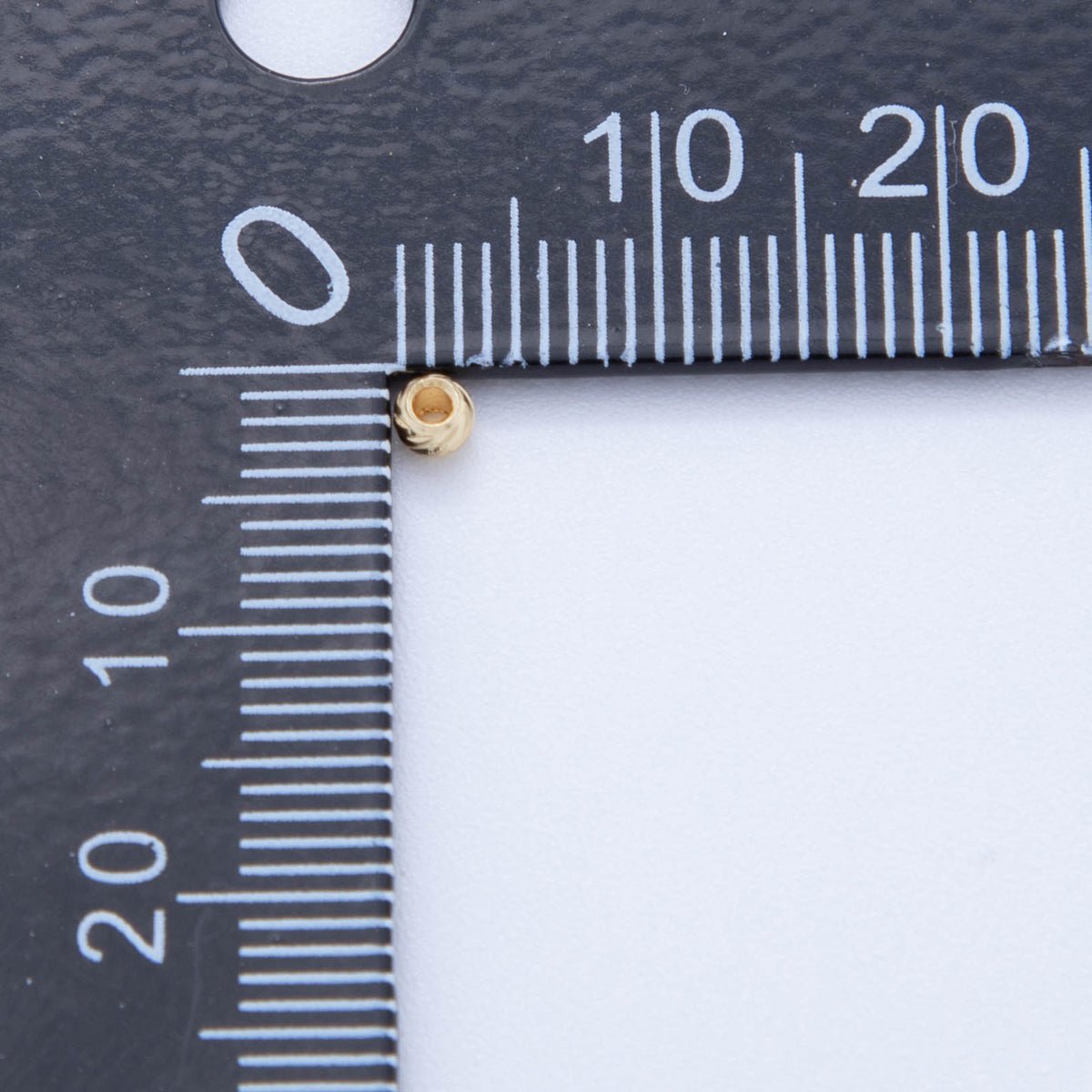 10 PCS 3.3mm Twisted Ribbed Round Bead Set | B735 - DLUXCA