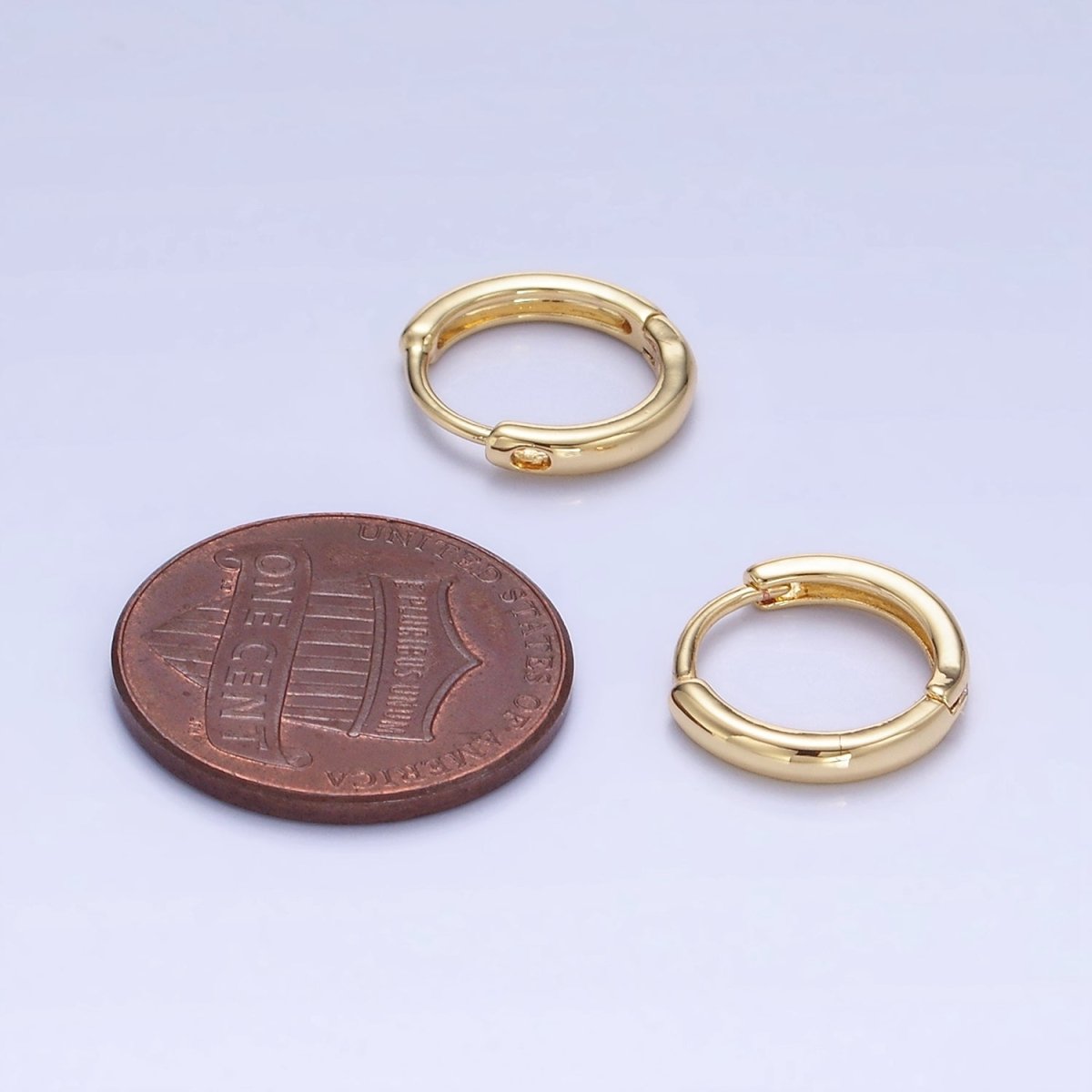 14K Gold Filled 13mm Minimalist Huggie Earrings | P505 - DLUXCA