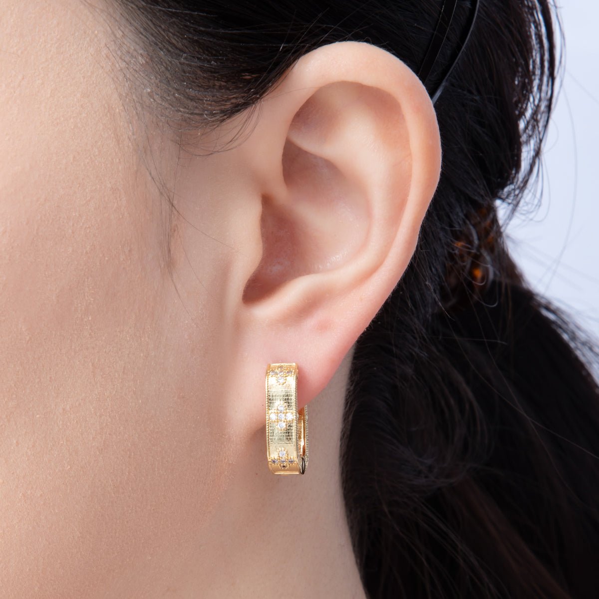 14K Gold Filled 19.5mm Flower CZ Square Hoop Earrings in Gold & Silver | Earr - 00017 Earr - 00018 - DLUXCA