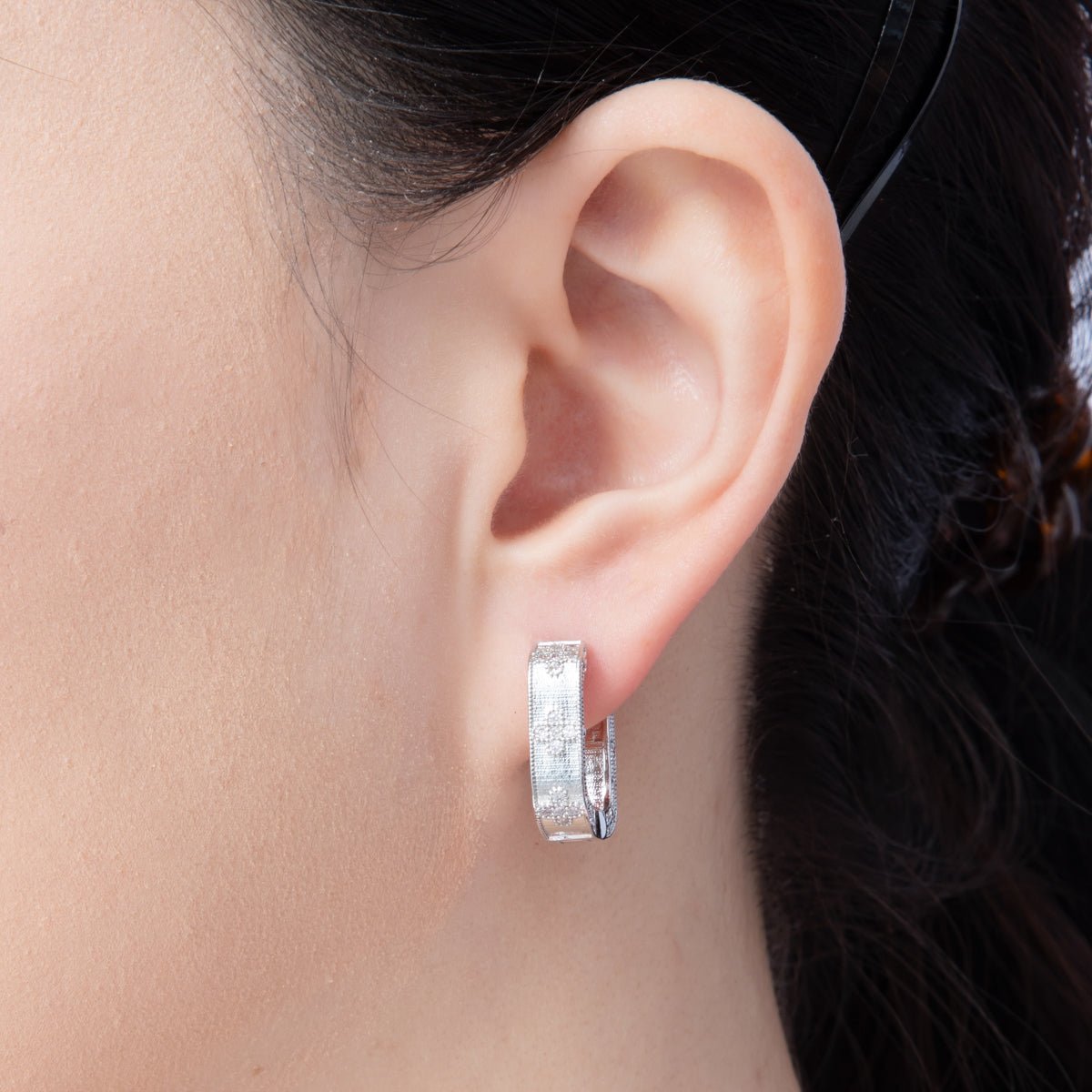 14K Gold Filled 19.5mm Flower CZ Square Hoop Earrings in Gold & Silver | Earr - 00017 Earr - 00018 - DLUXCA