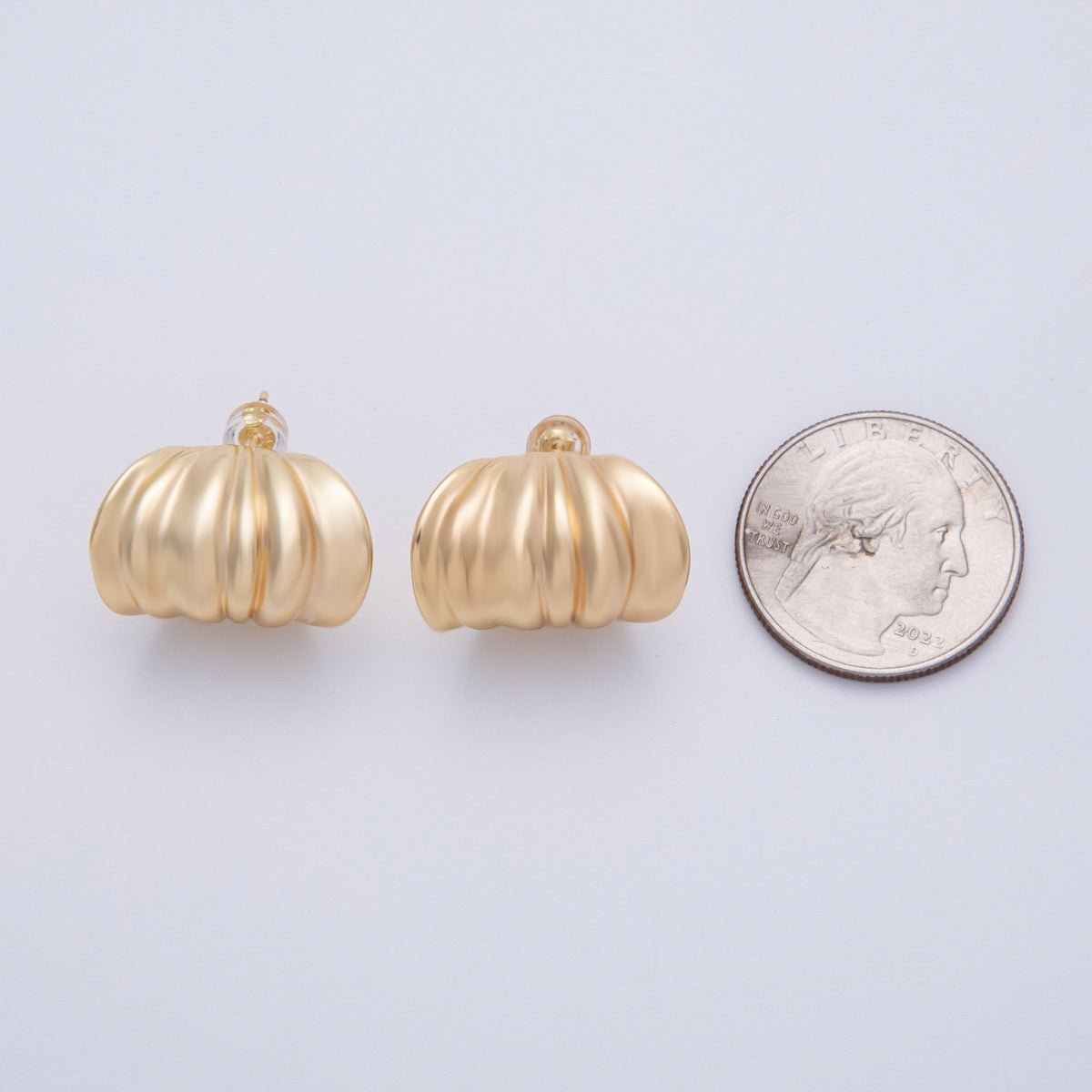 14K Gold Filled 23mm Ribbed Croissant C - Shaped Hoops Earrings | EARRINGS - 00043 - DLUXCA