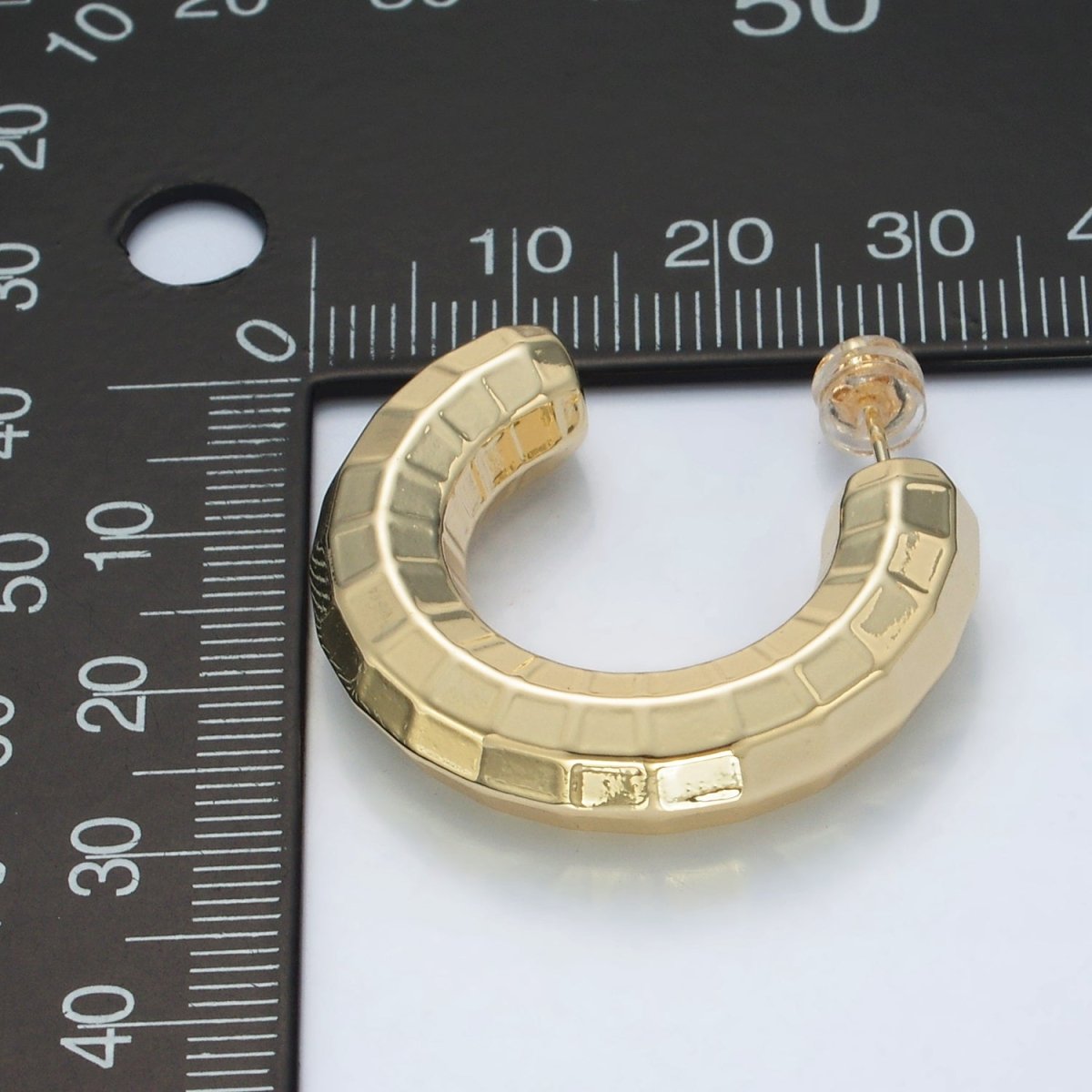 14K Gold Filled 30mm Lightweight Multifaceted C - Shaped Hoop Earrings in Gold & Silver | AD675 AD676 - DLUXCA