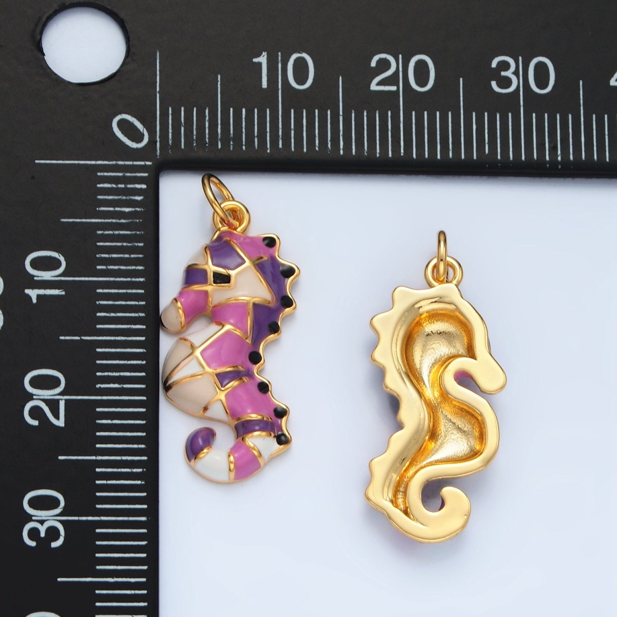14K Gold Filled Multicolor Enamel Sea Horse Animal Charm | AC173 - DLUXCA