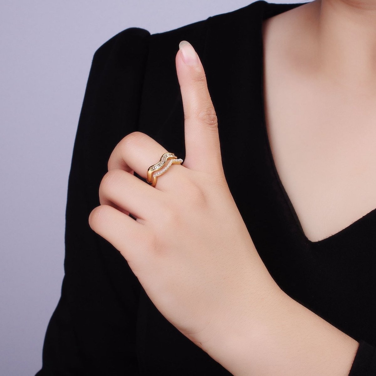 14K Gold Filled Wavy Baguette Pearl Double Band Ring | O094 - DLUXCA