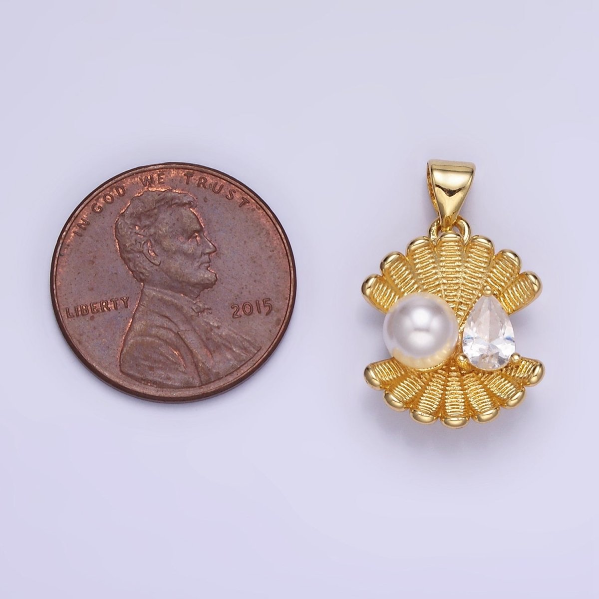 14K Gold Filled20mm Pearl Teardrop CZ Textured Clam Shell Pendant | AA1313 - DLUXCA