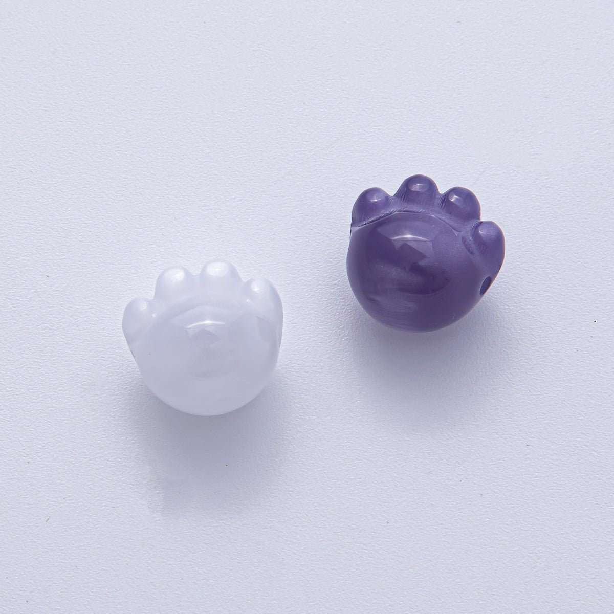 15mm Resin Blue, White, Green, Fuchsia, Pink, Purple, Red Paw Print Pet Animal Bead | B663 - B673 - DLUXCA