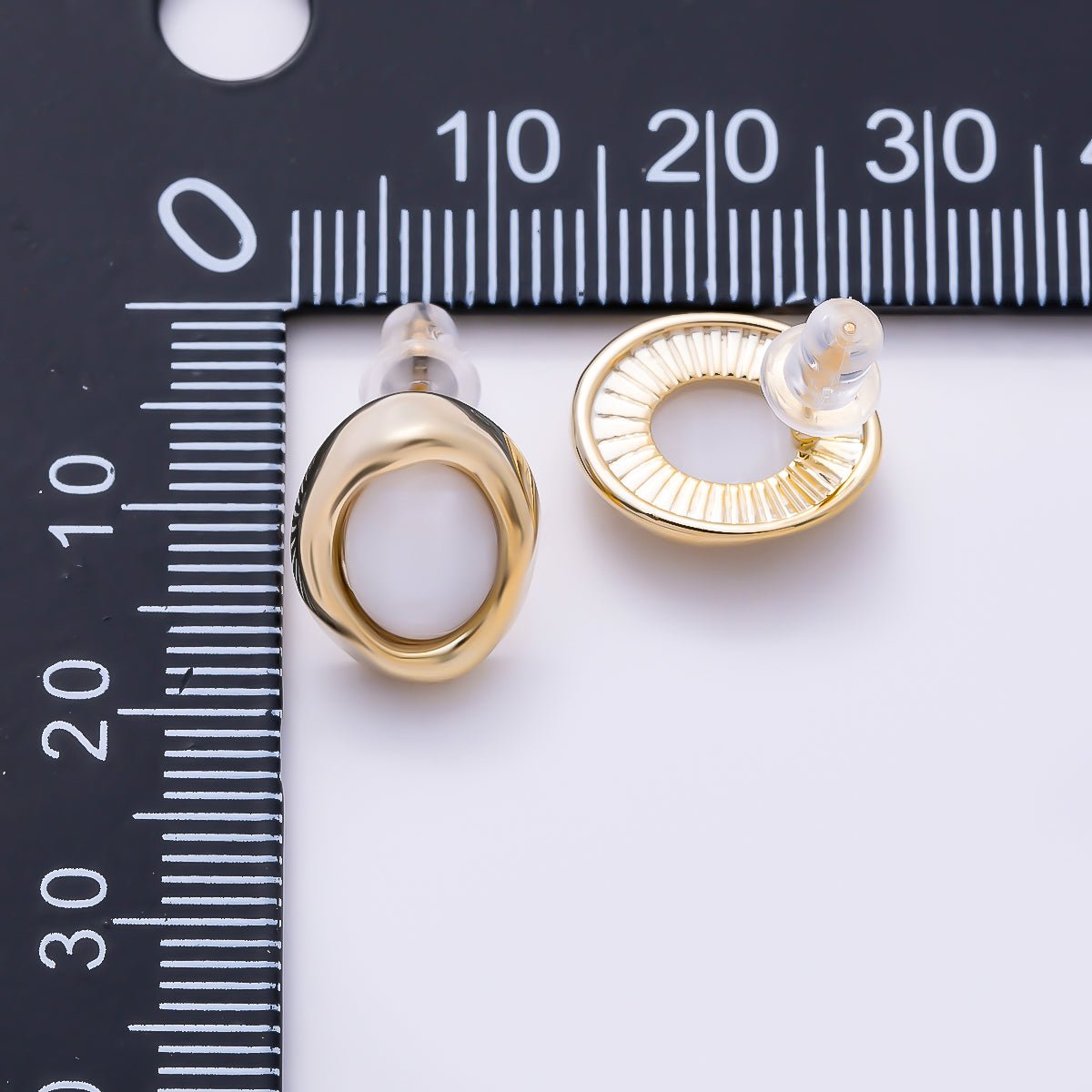 16K Gold Filled 14mm Shell Pearl Cabochon Molten Bezel Oval Stud in Gold & Silver | Earrings-00771 Earrings-00772 - DLUXCA