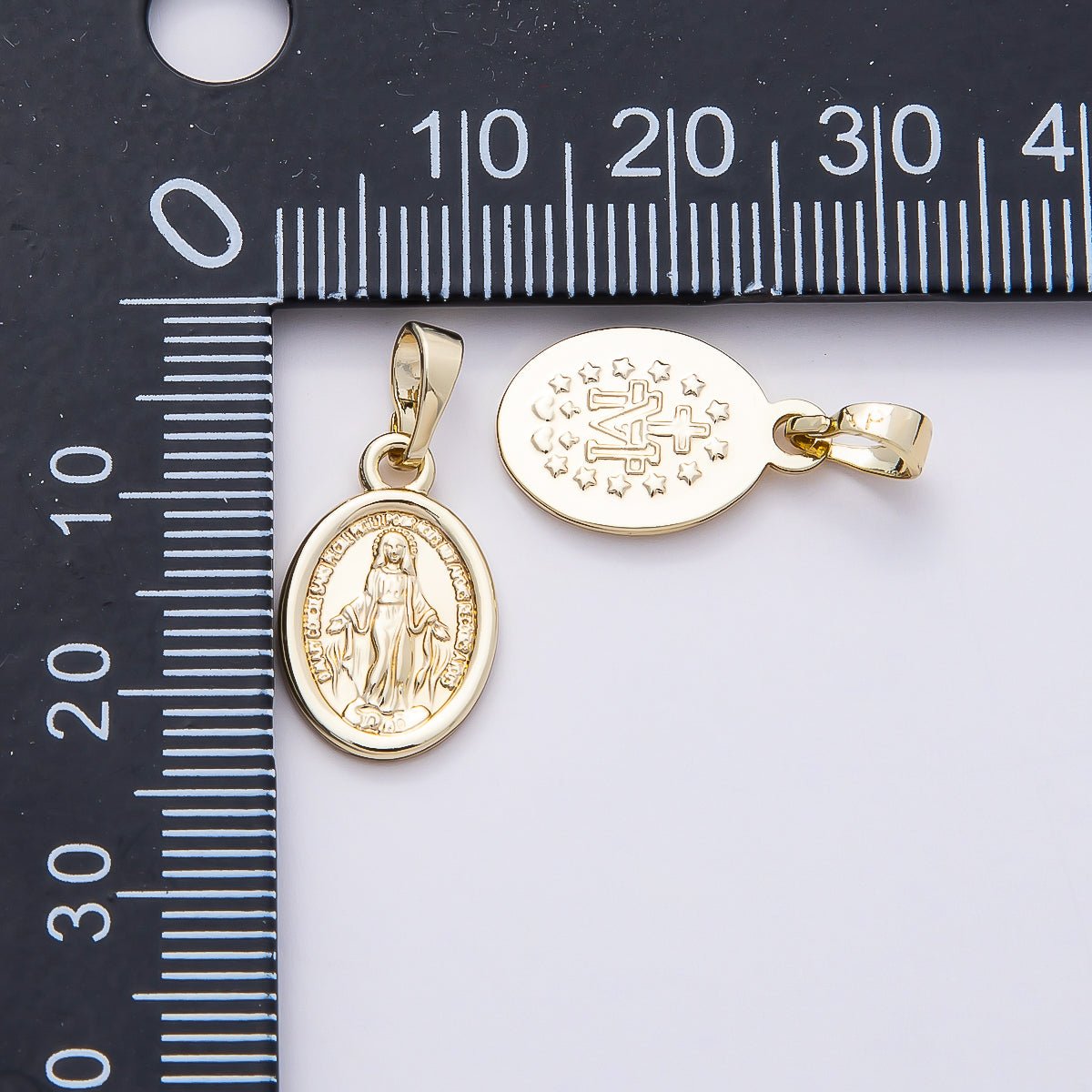 16K Gold Filled 16mm Minimalist Virgin Mary Medallion Oval Pendant | Charms - 00764 - DLUXCA