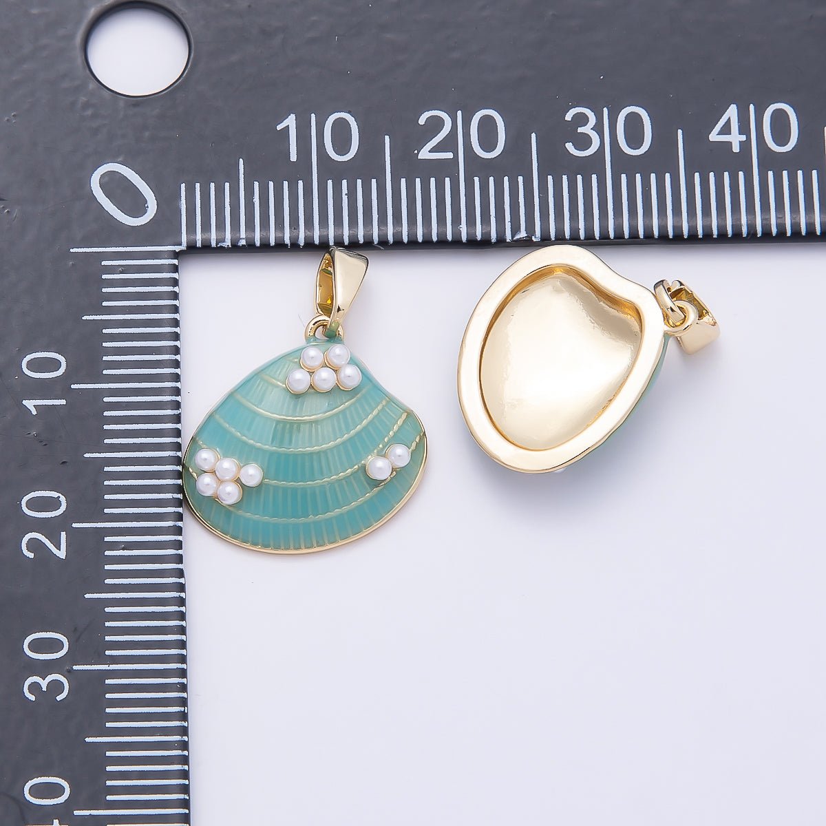 16K Gold Filled 16mm Shell Pearl Blue Enamel Clam Sea Shell Pendant | Charms-00949 - DLUXCA