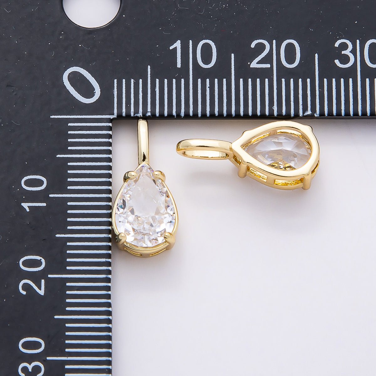 16K Gold Filled 17mm Clear CZ Teardrop Solitaire Pendant | Charms - 00821 - DLUXCA