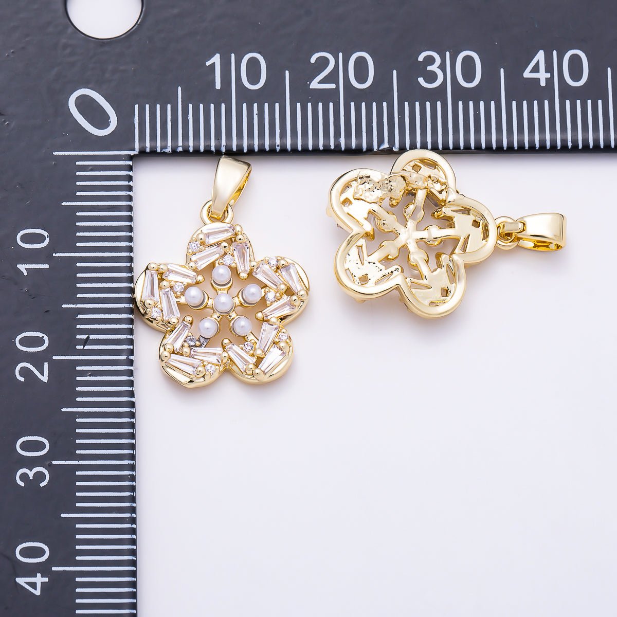 16K Gold Filled 18mm Baguette CZ & Shell Pearl Five Petal Flower Pendant | Charms-01847 - Charms-01848 - DLUXCA