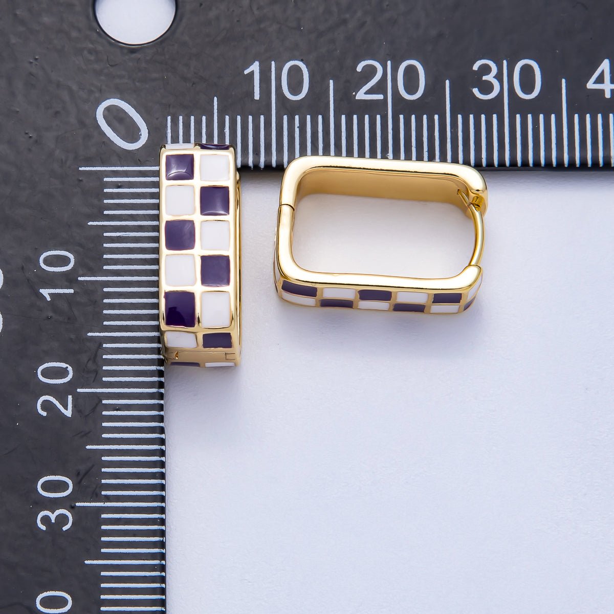 16K Gold Filled 18mm Checkered Enamel Square Huggie Earrings | Earrings - 00309 ~ Earrings - 00314 - DLUXCA