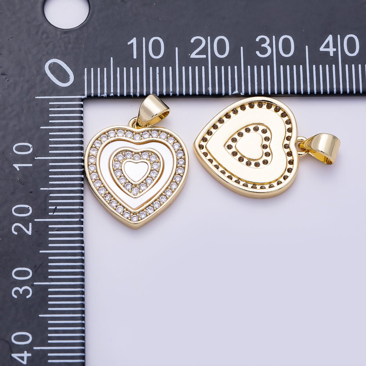 16K Gold Filled 18mm Shell Pearl Micro Paved CZ Heart Pendant | Charms-01454 - DLUXCA