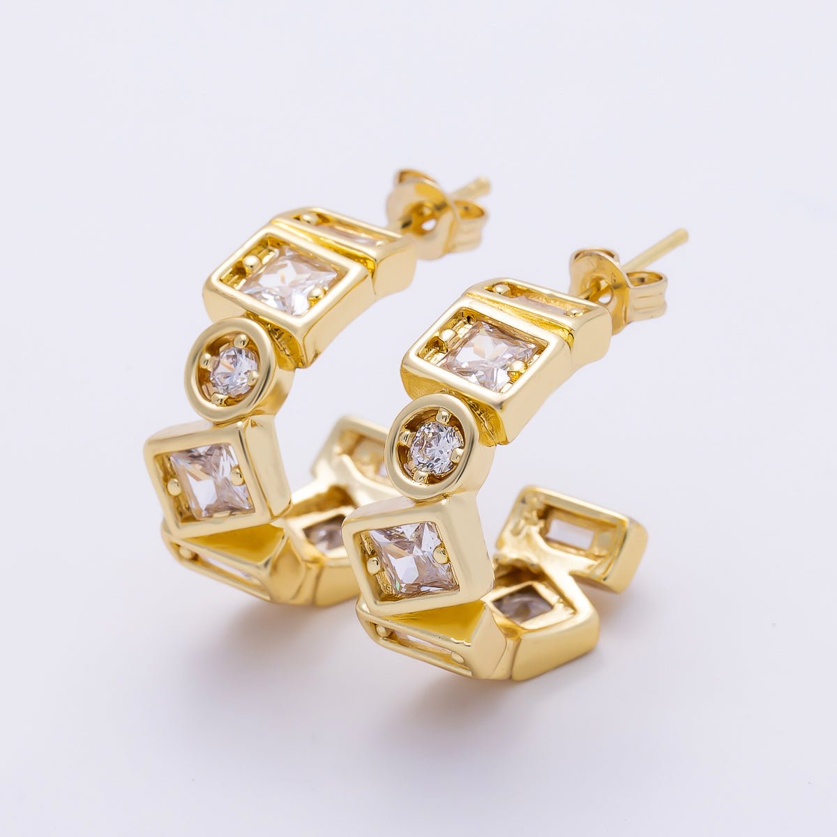 16K Gold Filled 20mm Clear CZ Multi Cut Geometric Bezel C-Shaped Hoop| Earrings-00711 - DLUXCA