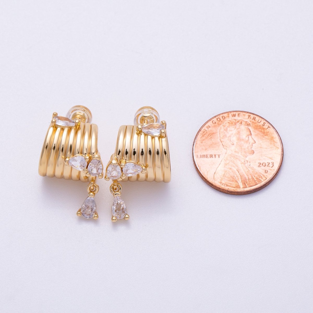16K Gold Filled 20mm Clear Teardrop CZ Drop Wide Ribbed C - Shaped Hoop Earrings | Earrings - 00324 - DLUXCA