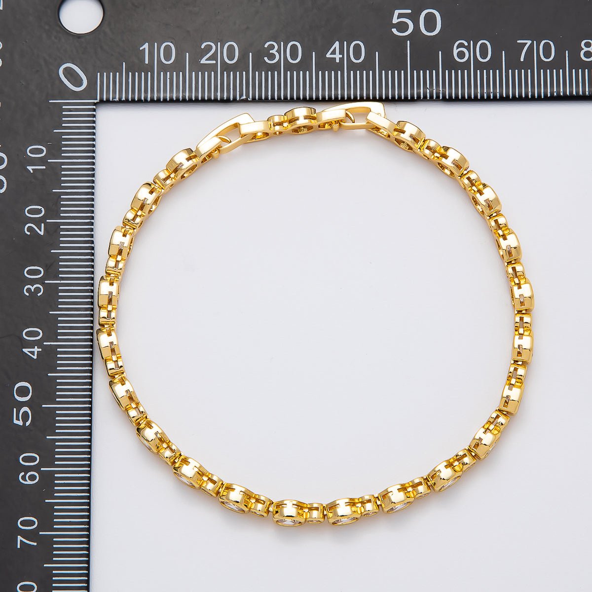 16K Gold Filled 2.5mm 5mm Clear Round Bezel Tennis Chain 7 Inch Adjustable Bracelet | WA - 04271 - DLUXCA
