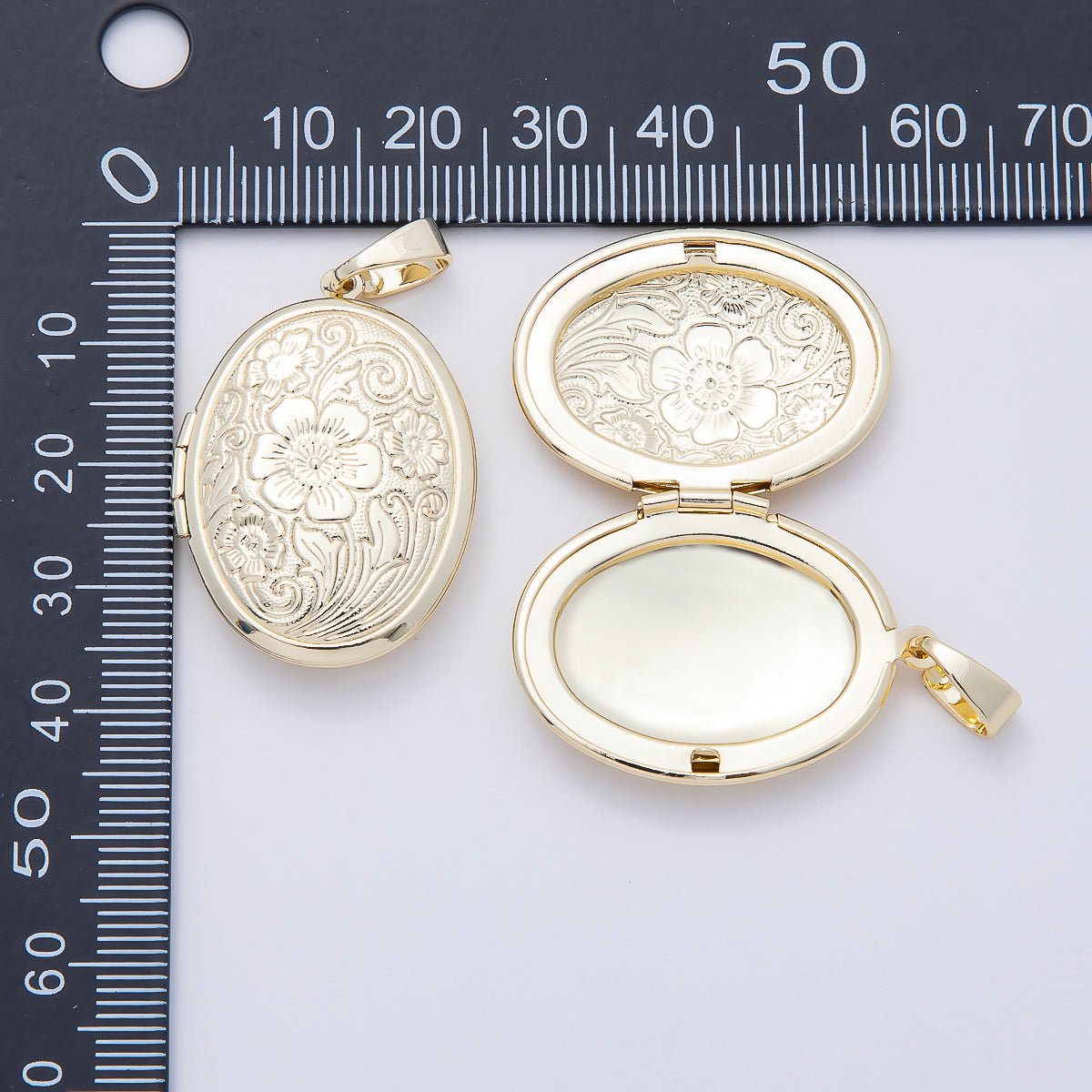 16K Gold Filled 33mm Flower Engraved Oval Locket Pendant | Charms-01098 - DLUXCA