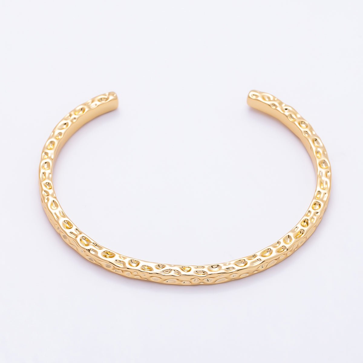 16K Gold Filled 3mm Hammered Molten Cuff Bracelet | WA-00201 - DLUXCA