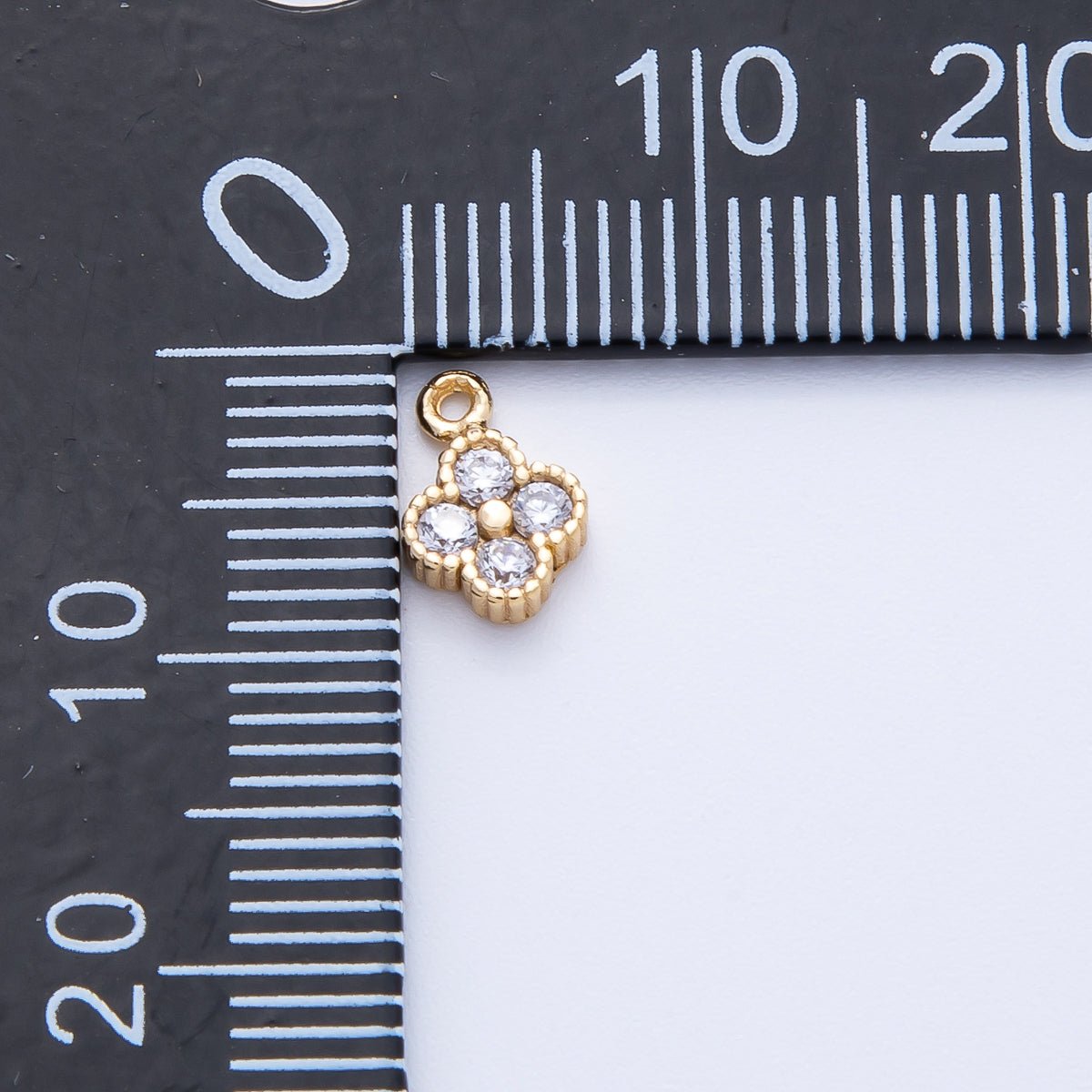 16K Gold Filled 8mm Clear CZ Four Leaf Clover Mini Charm | Charms - 00356 - DLUXCA