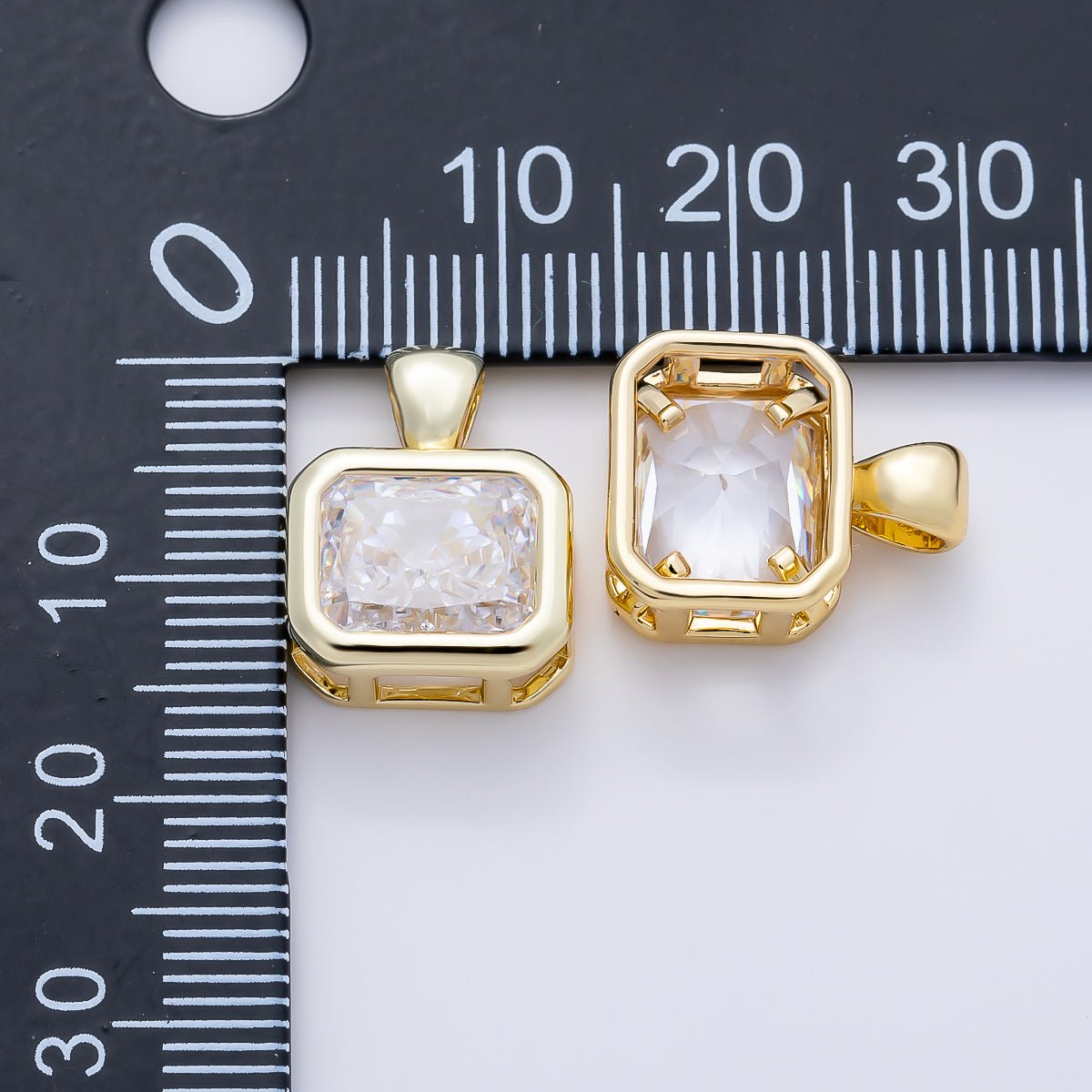 16K Gold Filled Clear CZ Baguette Round Hexagon Bezel Pendant in Gold & Silver | Charms-01081 ~ Charms-01096 - DLUXCA