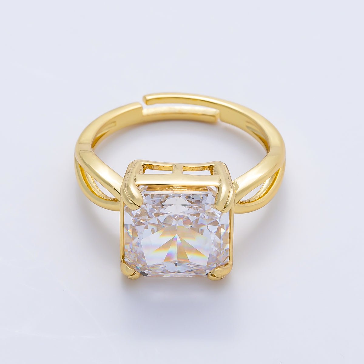 16K Gold Filled Clear CZ Baguette Square Prong Solitaire Ring | Rings-00278 - DLUXCA