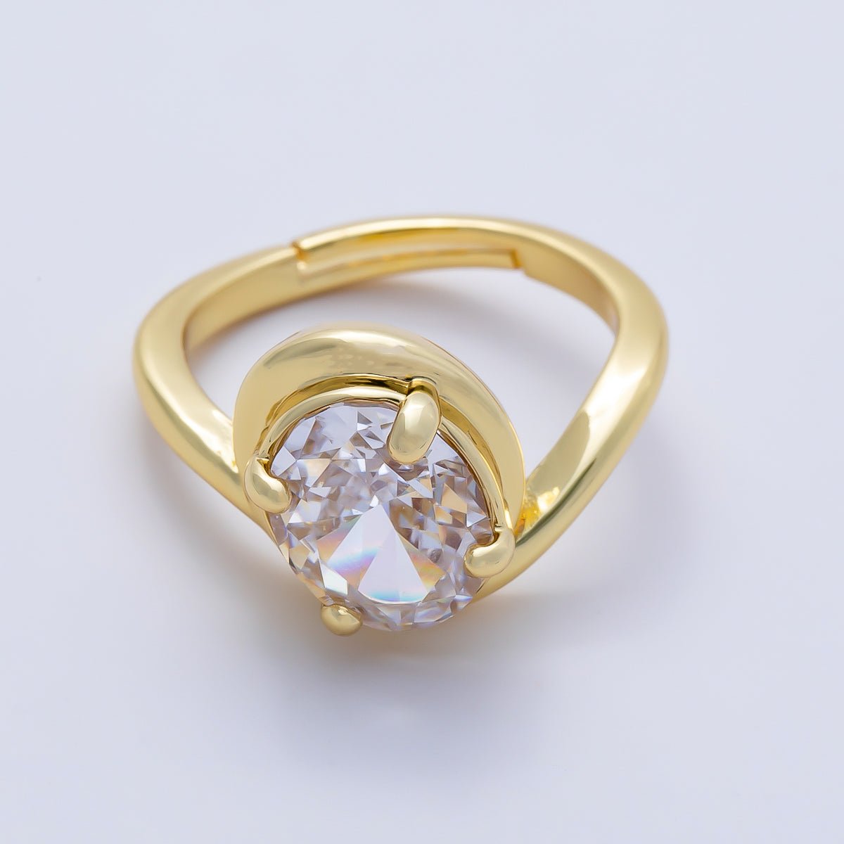 16K Gold Filled Clear CZ Oval Prong Bezel Curved Ring | Rings-00280 - DLUXCA