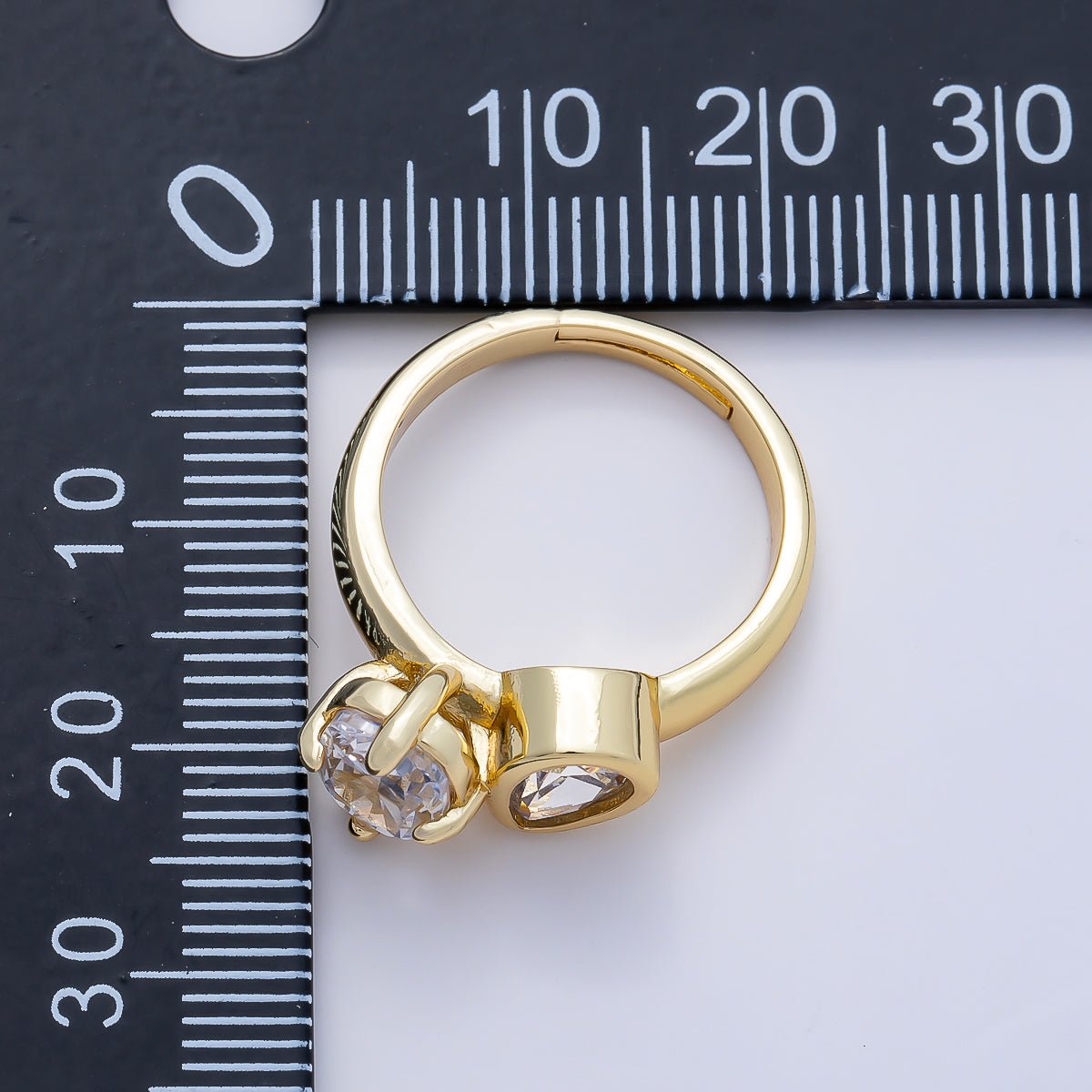 16K Gold Filled Clear CZ Teardrop Bezel Oval Prong Toi et Moi Solitaire Ring in Gold & Silver | Rings-00276 Rings-00277 - DLUXCA