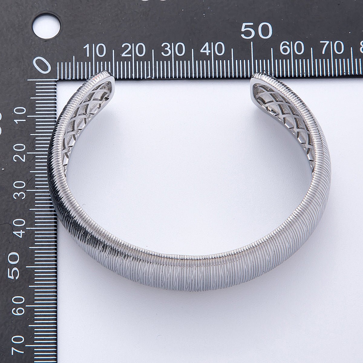 16K Gold Filled Ribbed Wide Cuff Bracelet in Gold & Silver | WA4116 - WA4117 - DLUXCA