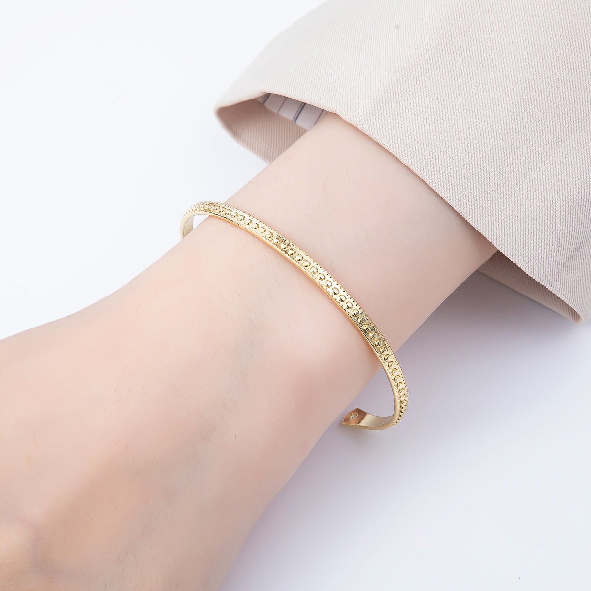 16K Gold Filled Round Dotted Geometric Cuff Bracelet | WA - 04450 - DLUXCA