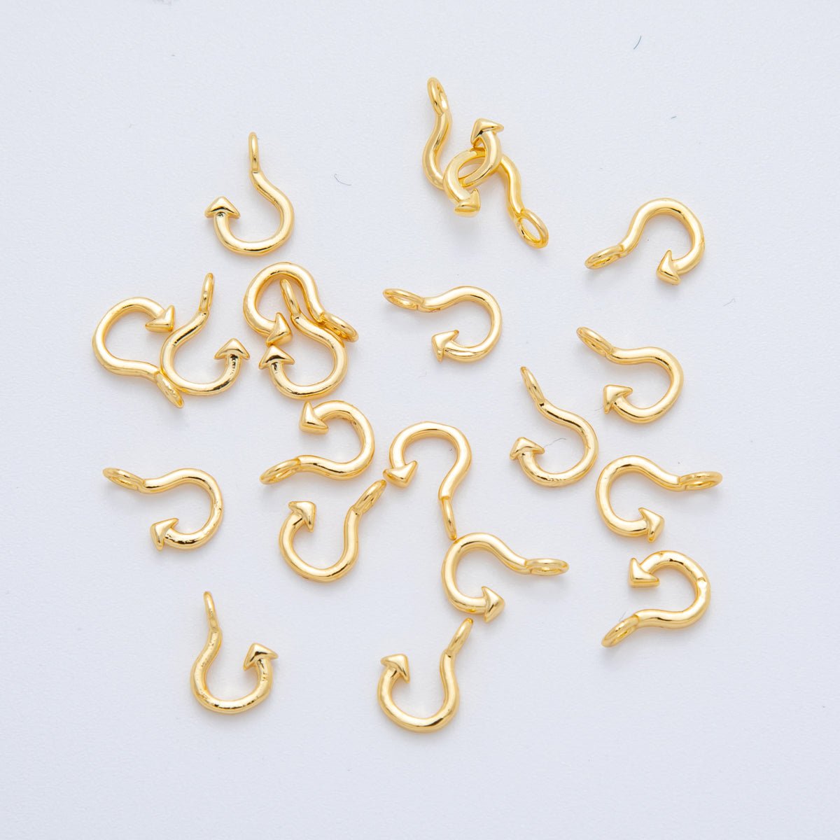 18K Gold Filled 10.5mm Fish Hook Anchor Mini Charm Finding | Z - A1238 - DLUXCA