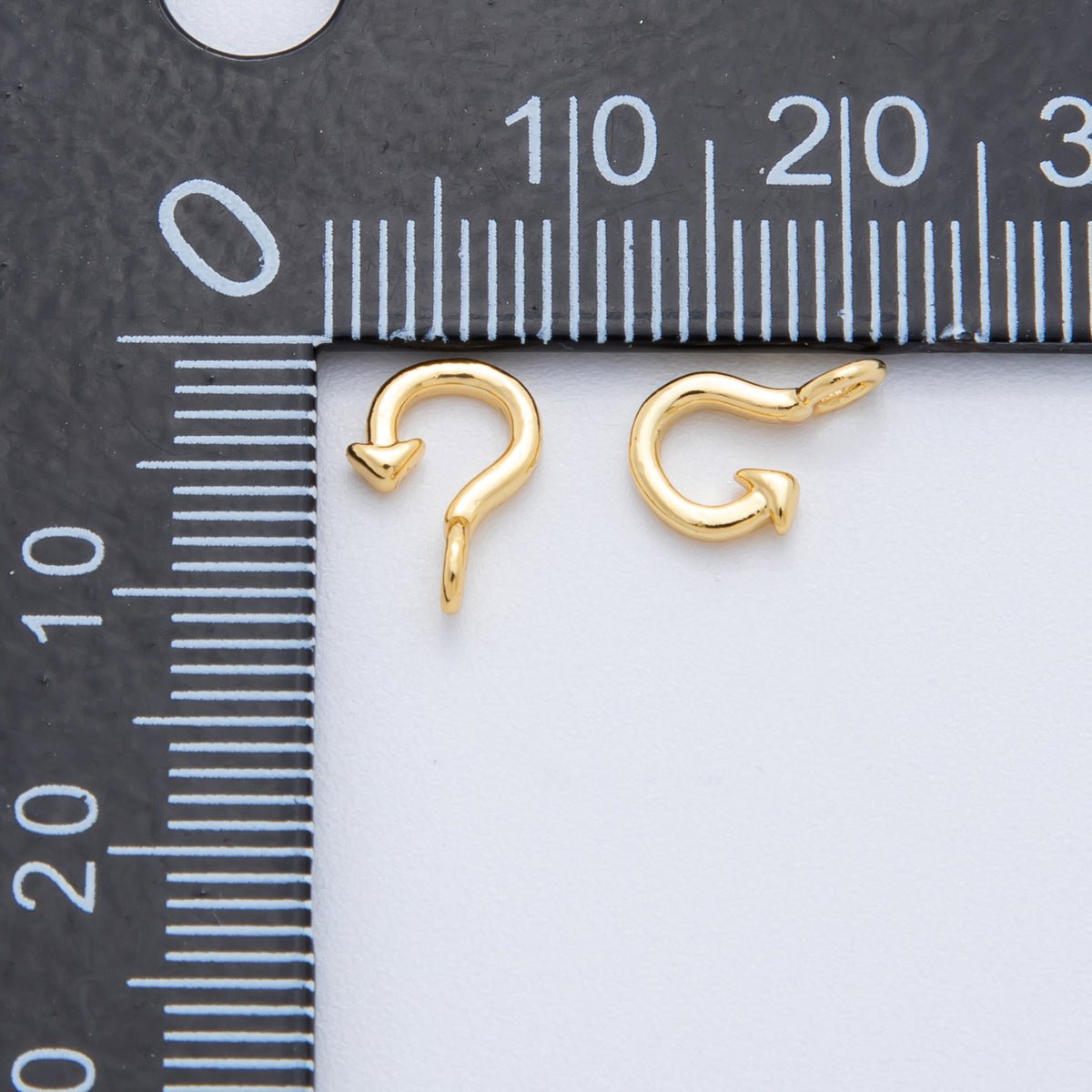 18K Gold Filled 10.5mm Fish Hook Anchor Mini Charm Finding | Z - A1238 - DLUXCA