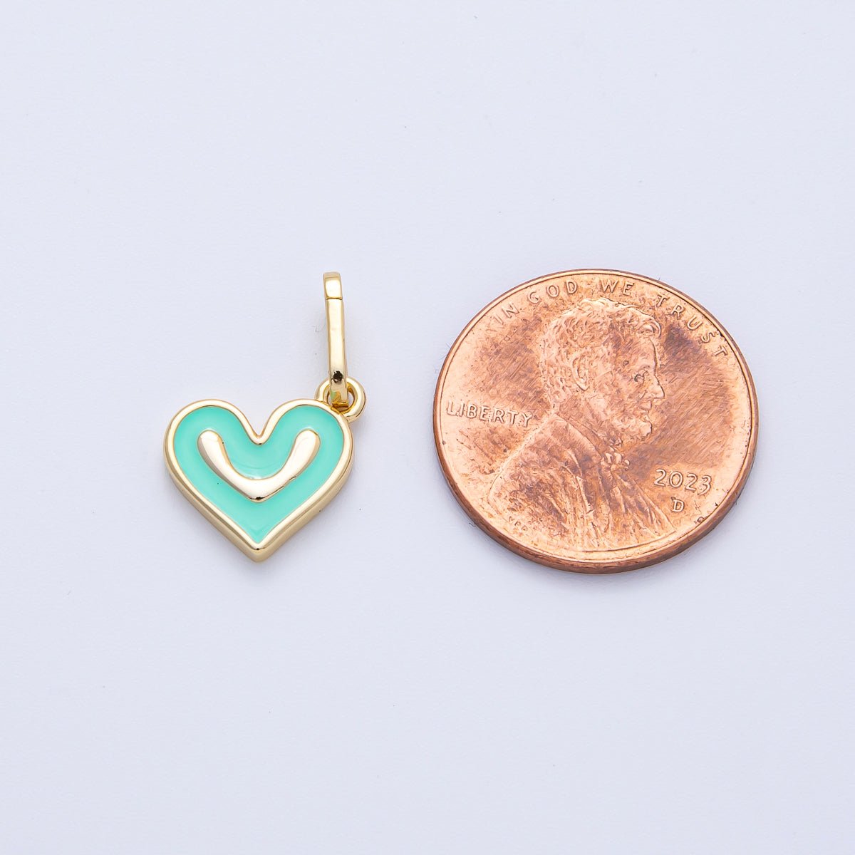18K Gold Filled 11.5mm Green Enamel Heart Pendant | H022 - DLUXCA