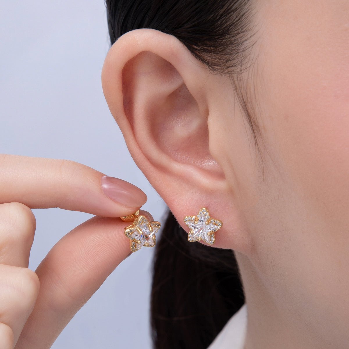 18K Gold Filled 11mm Clear CZ Micro Paved Star Stud Earrings | T125 - DLUXCA