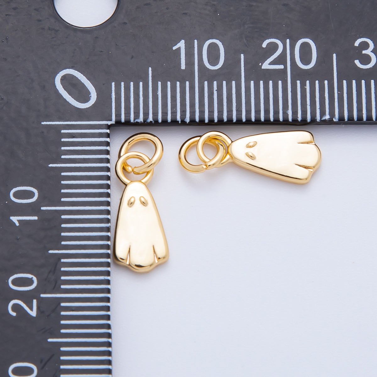 18K Gold Filled 13.5mm Minimalist Ghost Mini Charm | AK124 - DLUXCA