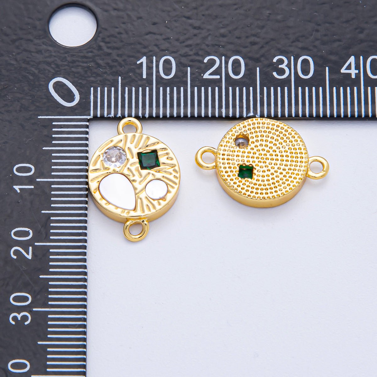 18K Gold Filled 13mm Multicolor CZ Shell Pearl Geometric Textured Round Connector | Y170 - DLUXCA