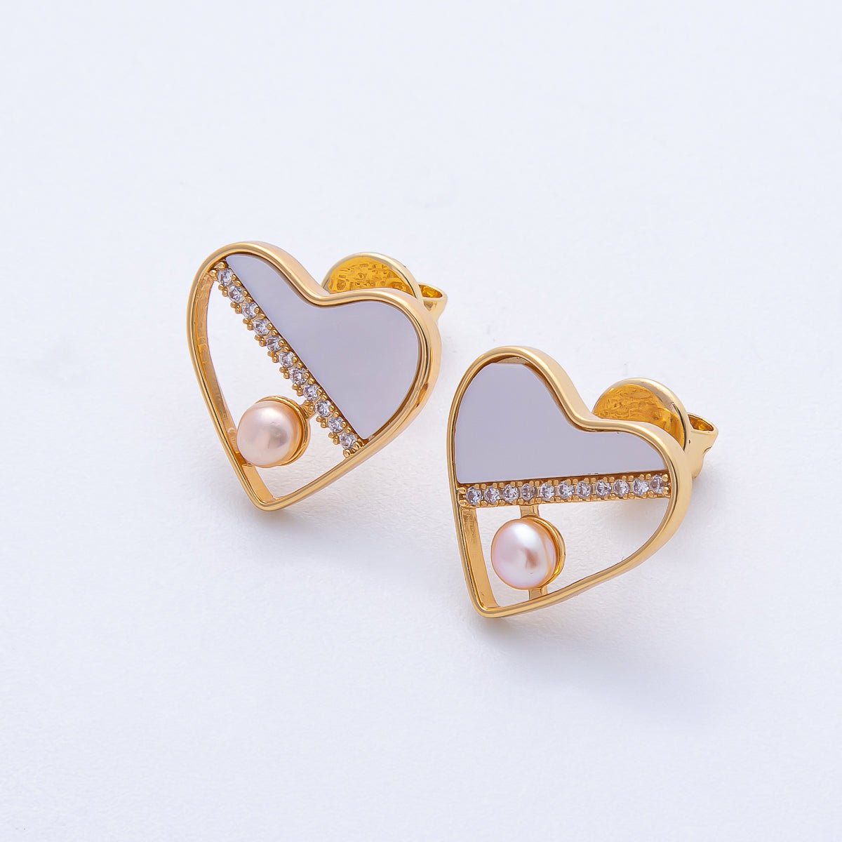 18K Gold Filled 14.8mm Shell Pearl Micro Paved CZ Heart Stud Earrings | AB1683 - DLUXCA