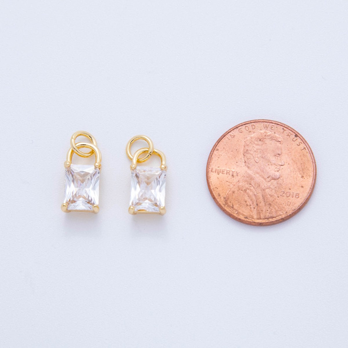 18K Gold Filled 16mm Clear Cubic CZ Rectangle Padlock Charm | AF804 - DLUXCA