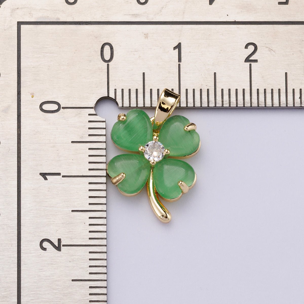 18K Gold Filled 16mm Green Heart Gemstone Four Leaf Lucky Clover Pendant | Charms - 00447 - DLUXCA
