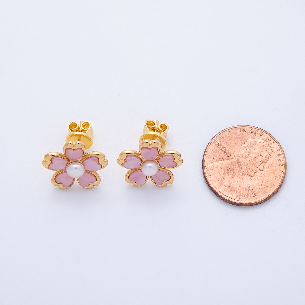 18K Gold Filled 16mm Shell Pearl Pink Flower Stud Earrings | AE828 - DLUXCA
