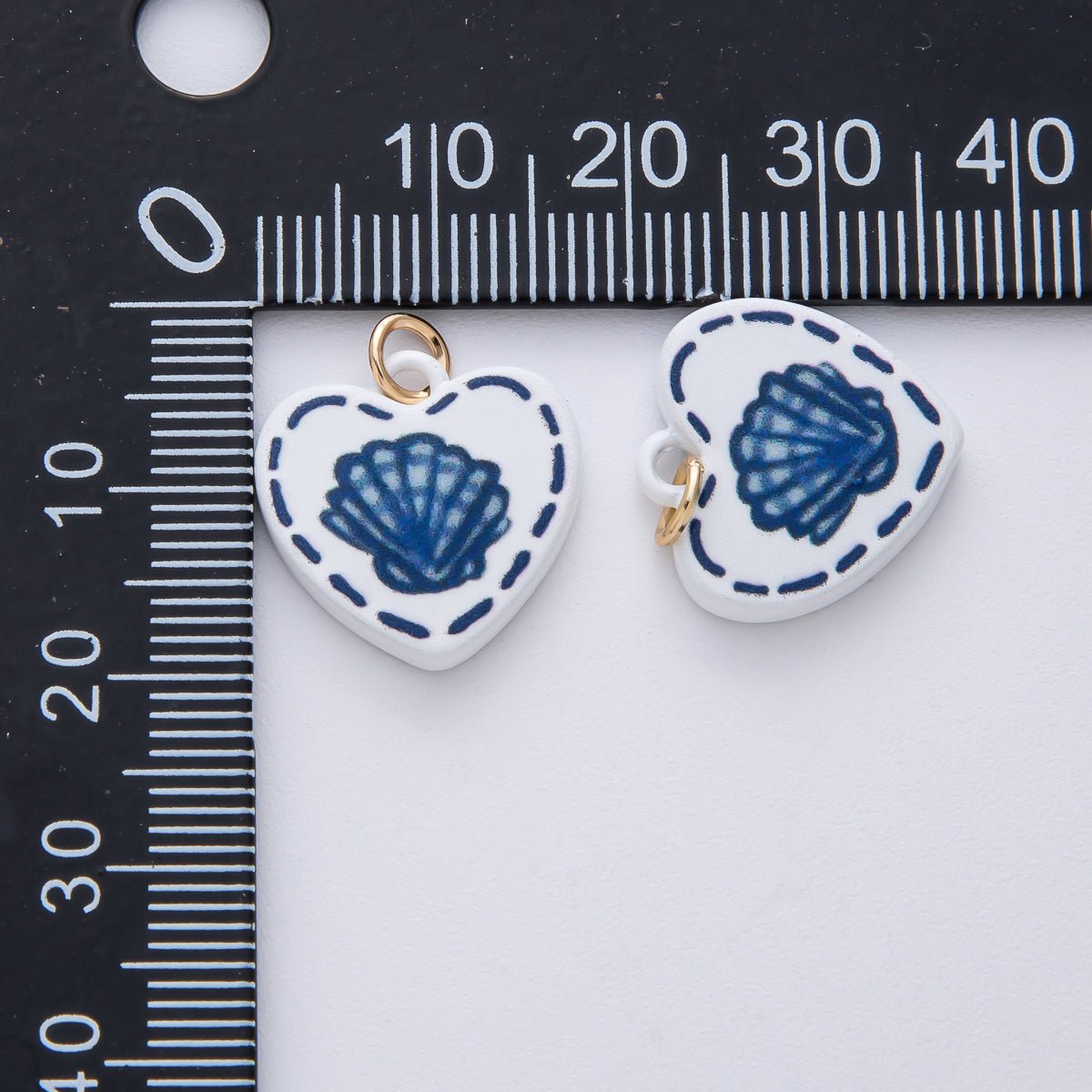 18K Gold Filled 17mm Blue Sea Shell White Enamel Heart Charm | AF1613 - DLUXCA