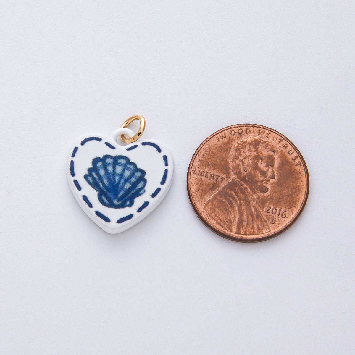 18K Gold Filled 17mm Blue Sea Shell White Enamel Heart Charm | AF1613 - DLUXCA