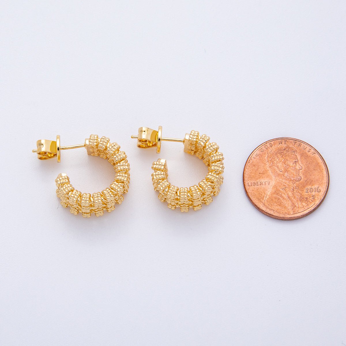 18K Gold Filled 17mm Geometric Rope C - Shaped Hoop Earrings | T001 - DLUXCA
