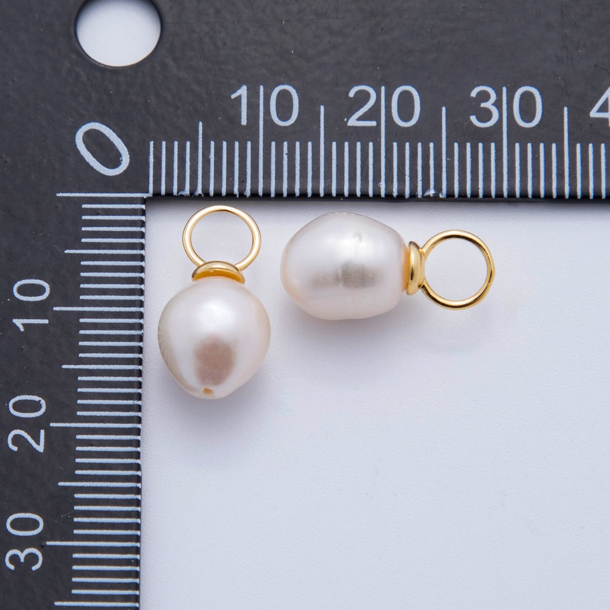 18K Gold Filled 17mm White Freshwater Circle Sphere Pearl Charm | AF624 - DLUXCA