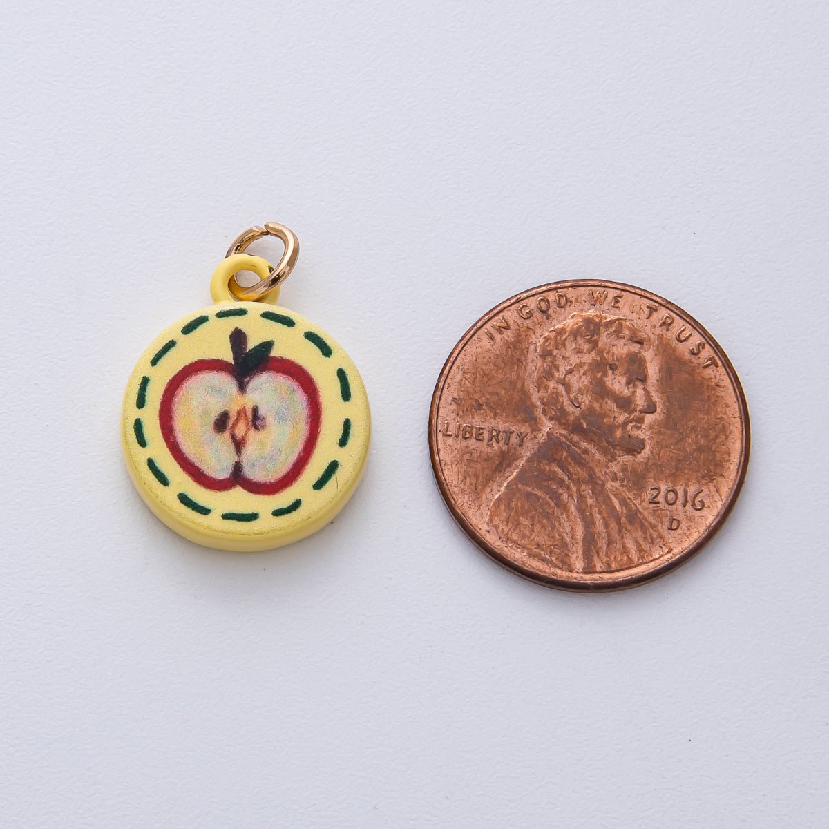 18K Gold Filled 18mm Apple Slice Fruit Yellow Enamel Round Charm | AF1616 - DLUXCA