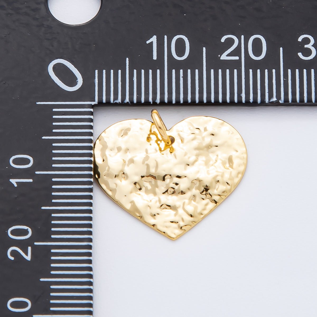 18K Gold Filled 18mm Hammered Heart Shape Charm | N - A1822 - DLUXCA