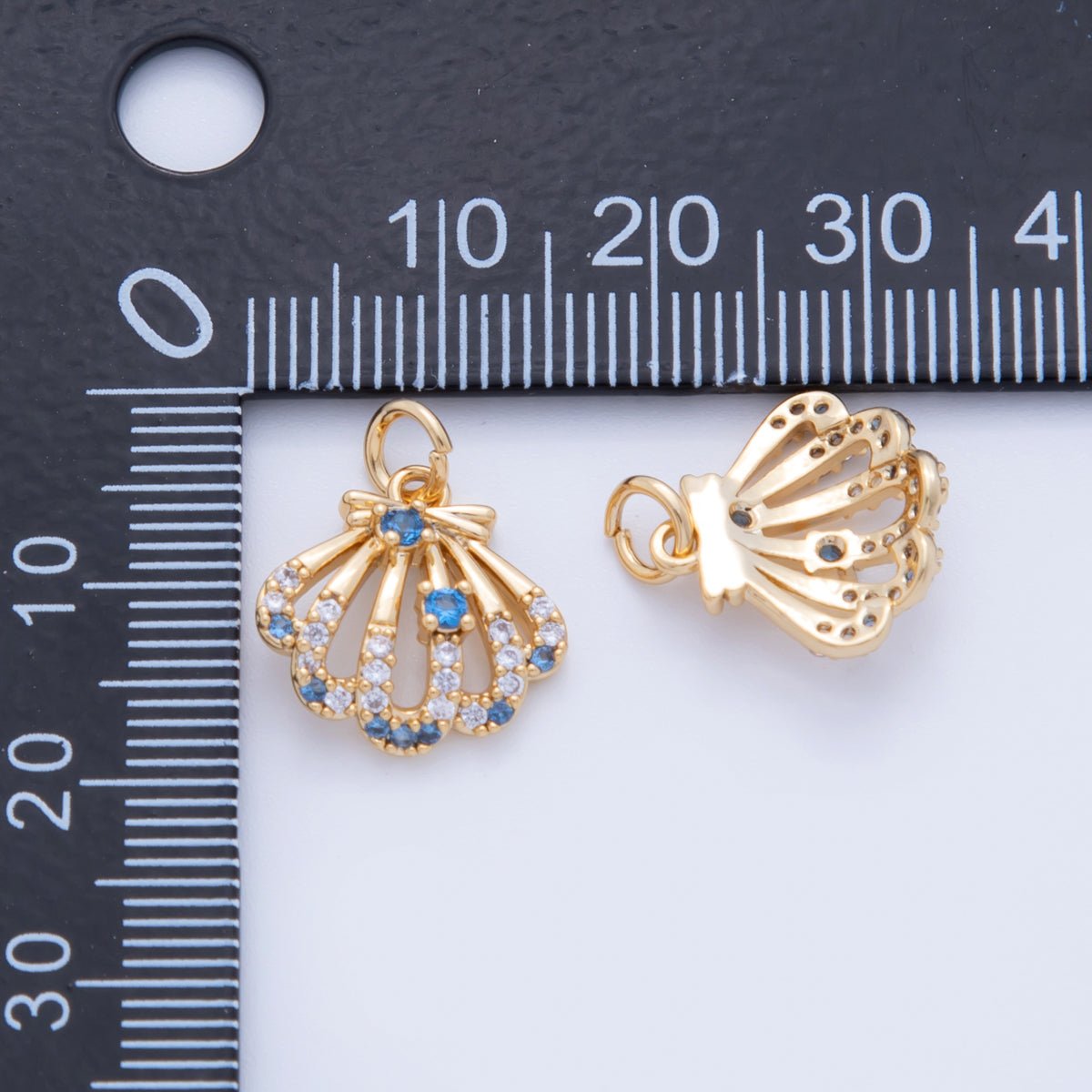 18K Gold Filled 18mm Micro Paved CZ Clam Sea Half - Shell Charm | AF813 - DLUXCA