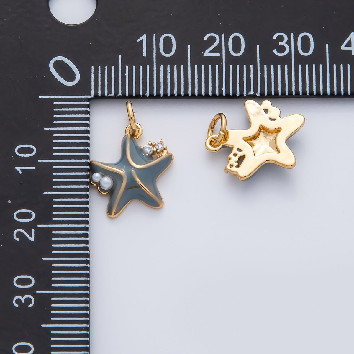 18K Gold Filled 18mm Shell Pearl CZ Grey Starfish Charm | AF1428 - DLUXCA