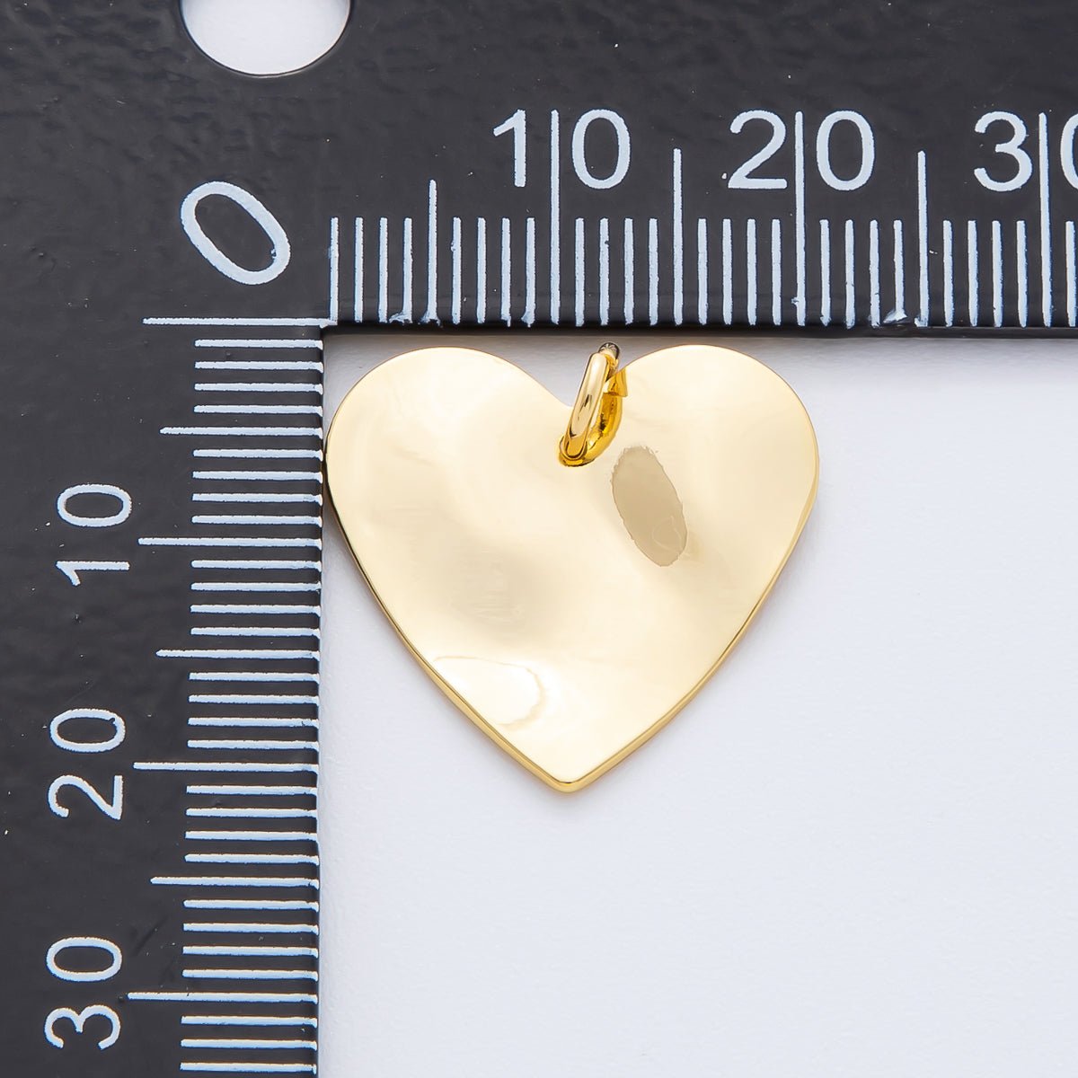 18K Gold Filled 19mm Modern Freeform Heart Shape Charm | N - A1972 - DLUXCA