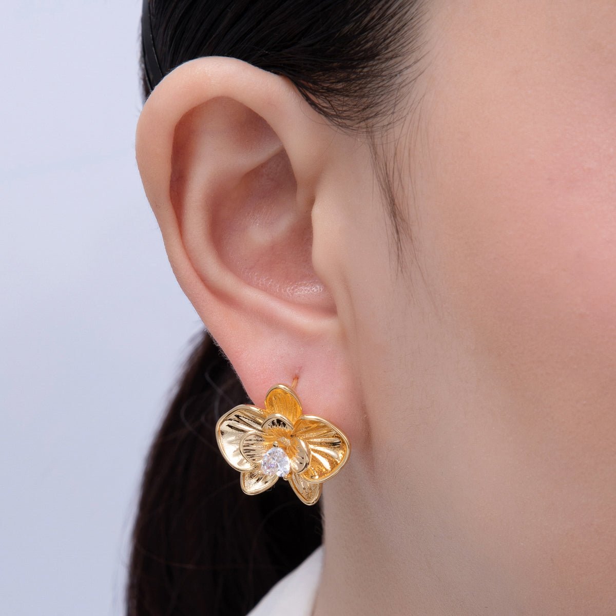 18K Gold Filled 20mm Clear CZ Heart Flower Stud Earrings | T011 - DLUXCA