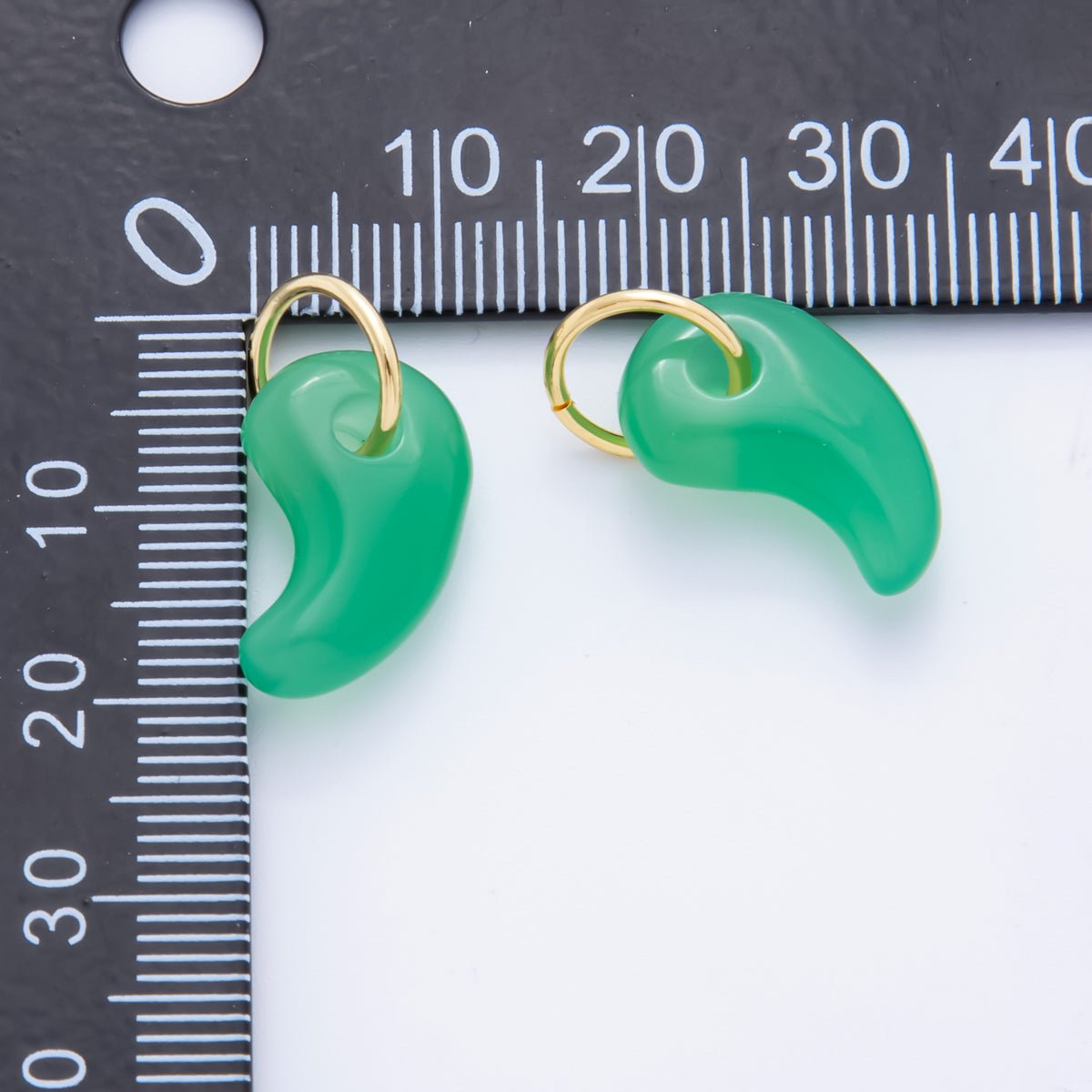 18K Gold Filled 22mm Carnelian, Quartz, Aventurine Comma Shape Gemstone Charm | AH842 AH843 - DLUXCA